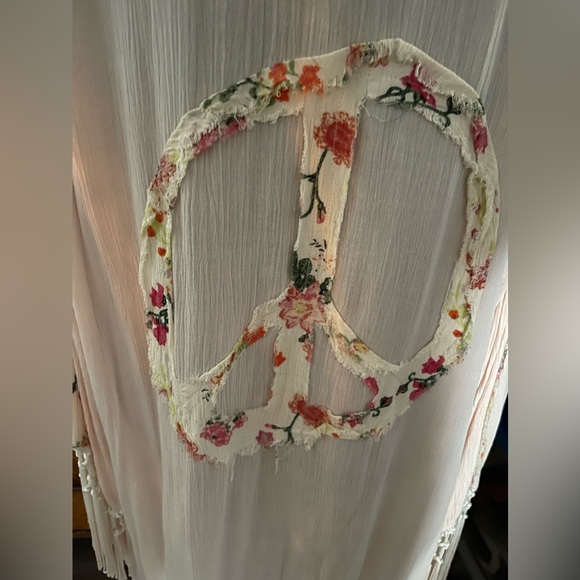 Z&L Europe Boutique Boho Peace Kimono w/ Patchwork Detailing & Fringe ✌🏼☮️🕊️ - Picture 5 of 15